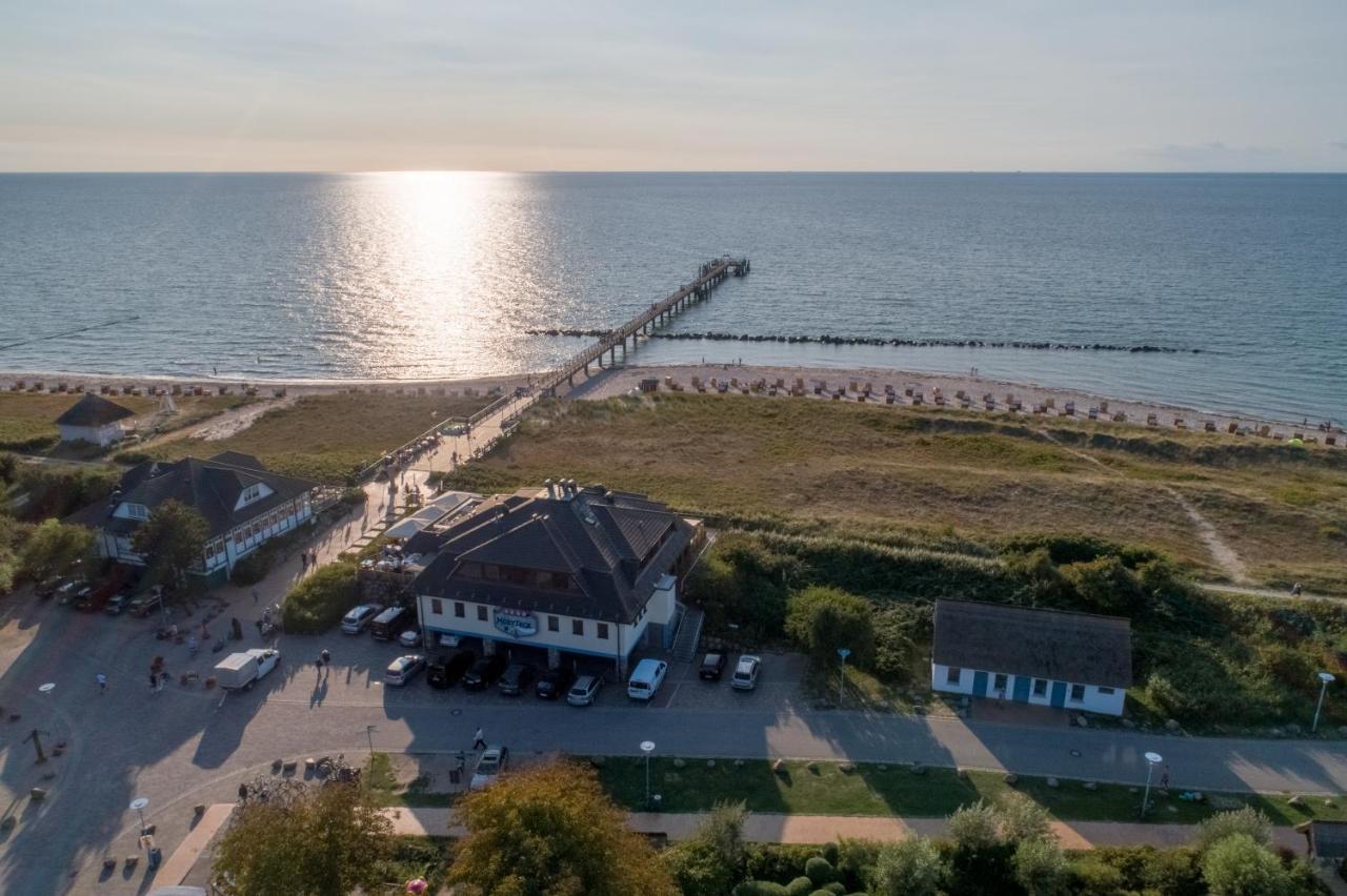 Moby Dick Hotel & Ferienwohnungen Вустров Екстер'єр фото